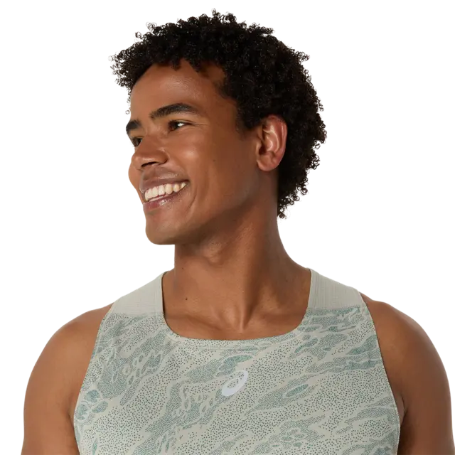 Asics Herre Singlet Fujitrail 2XL Meget komfortabel løpesinglet - WhSa 