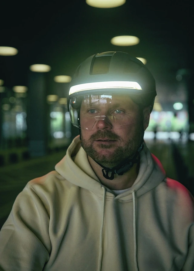 Abus Sykkelhjelm Hyp-E M Toppmoderne hjelm med lys - Volcano Tit 