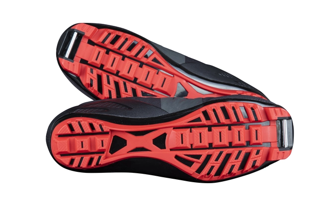 Madshus Skisko Classic Race Speed  37 Lett klassisk sko til trening og konk. 