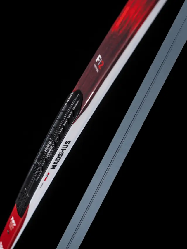 Madshus Skøyteski Redline F2 182 Toppracing skøyteski for faste forhold 