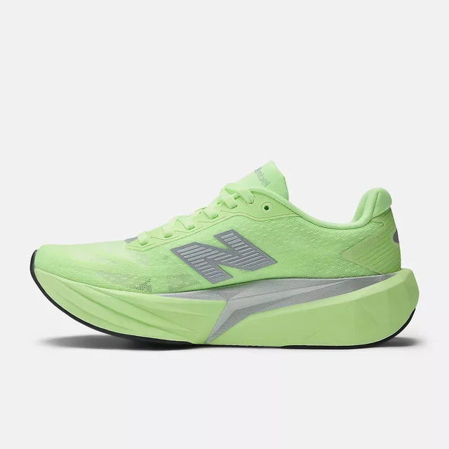 New Balance FuelCell Rebel v5 37 Lett løpesko for korte og lange turer 