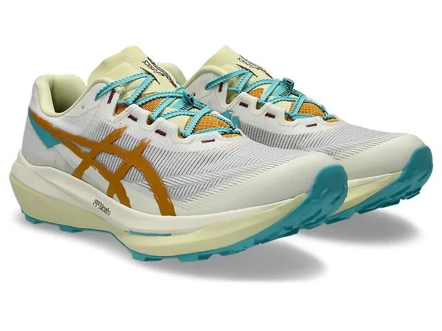 Asics Unisex Løpesko  Fujispeed 4 37,5 Lett og rask terrengløpesko - CR/SS 