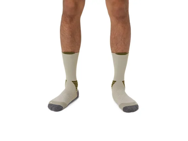 Asics Fujitrail Crew Sokk 47-49 Inspirert av offroad-løpeeventyr - Khaki 