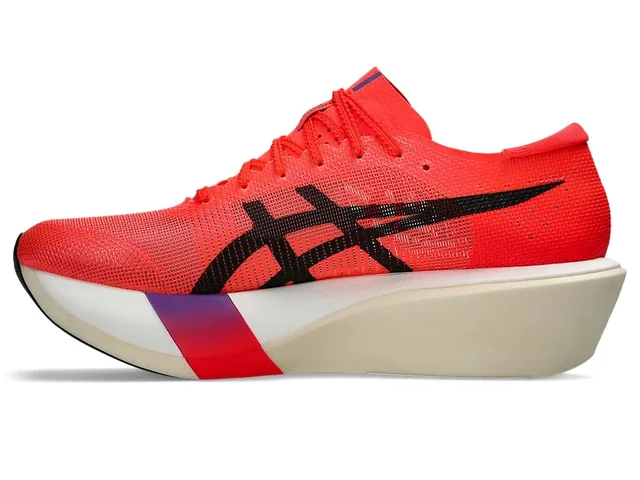 Asics Metaspeed Edge Tokyo 44 Rask konkurranse sko med karbon FR/B 