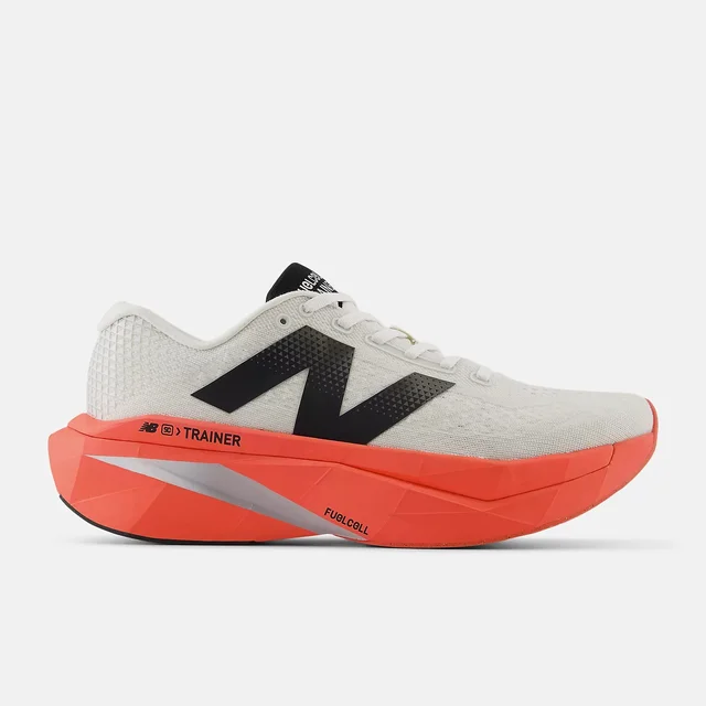 New Balance FC SuperComp Trainer v3 42,5 Mengdetreningssko for maraton M - UrgRd 