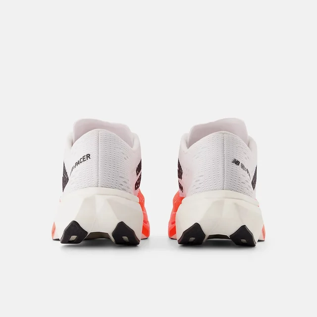 New Balance FC SuperComp Pacer v2 43 Rask gatesko til herre - URGENT RED 