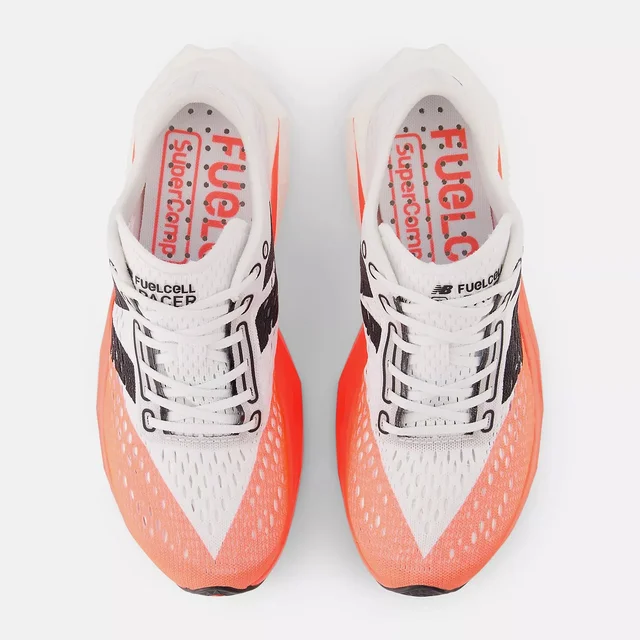 New Balance FC SuperComp Pacer v2 39 Rask gatesko til dame - URGENT RED 