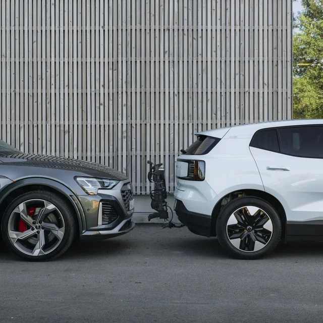 Thule Outpace 2-Bike Platform Kompakt og lett sykkelstativ 