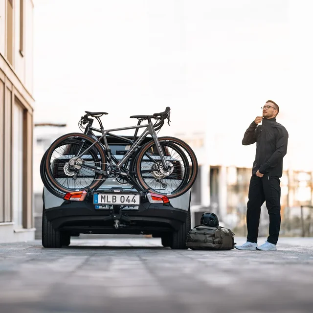 Thule Outpace 2-Bike Platform Kompakt og lett sykkelstativ 