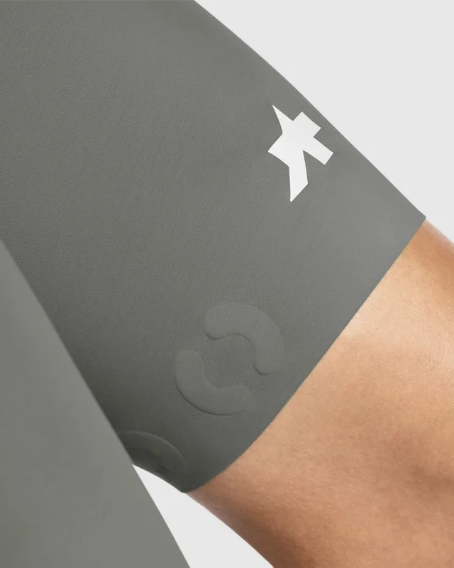 Assos Herre Equipe R Bib Shorts S11 XXL Godt pustende racing bib shorts - EdGr 