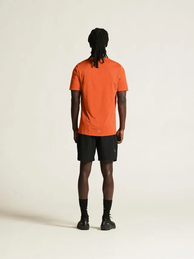 Craft M Trøye SS Adv Essence 2 L Myk & funksjonell trenings-t-skjorte - S 