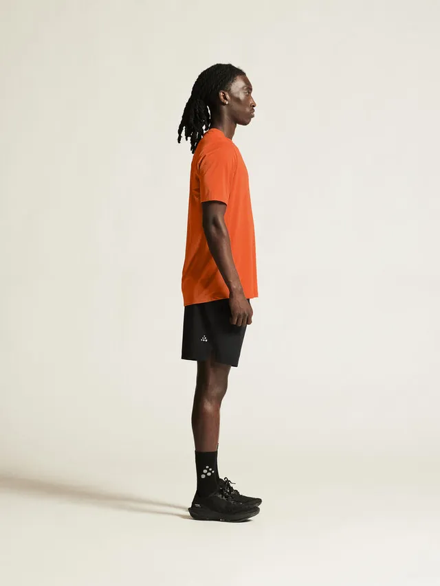 Craft M Trøye SS Adv Essence 2 L Myk & funksjonell trenings-t-skjorte - S 