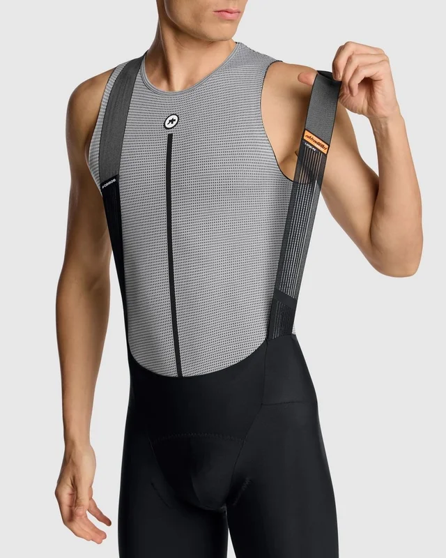 Assos Herre Vest Skin Layer P1 I Nedkjølende vest for varme dager 
