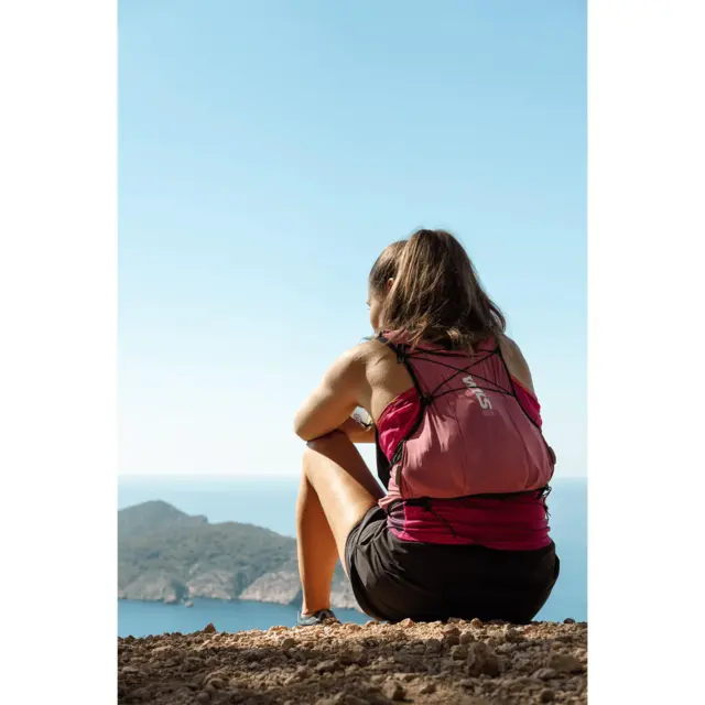 Silva Strive 10 Løpevest M Pålitelig løpevest for lange løpeturer 