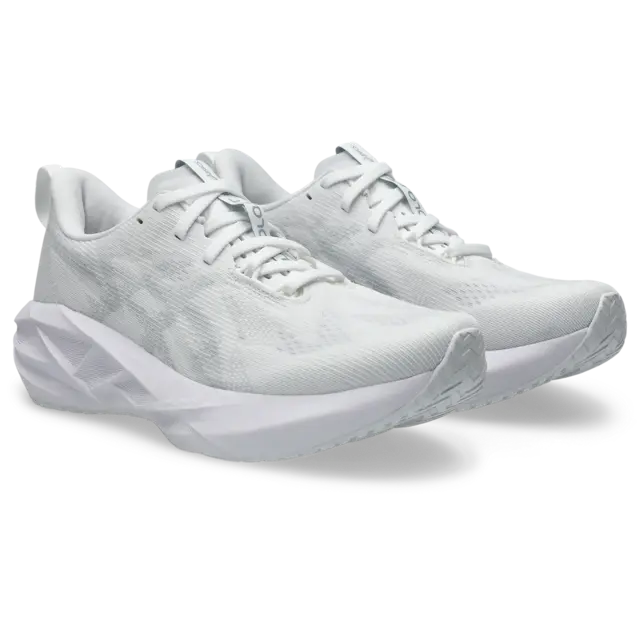 Asics Dame Løpesko Novablast 5 39,5 Allsidig løpesko med god demping - WhPi 