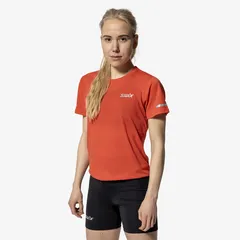 Swix Dame Trøye SS Pace L Allsidig t-skjorte for trening Cayenne