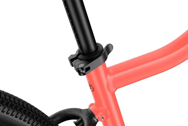 Woom 4 Explore Barnesykkel 20" Oransje Optimalisert barnesykkel med skivebrems 