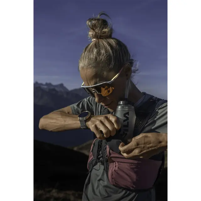 Silva Vest Strive 5 Green M Løpevest for langturer og konkurranser 