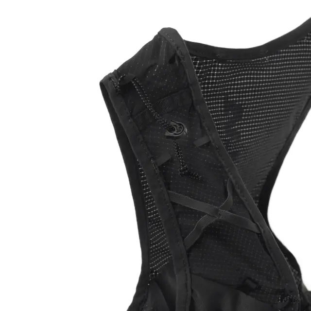 Silva Strive Fly Vest Sort L Silvas nyeste innovasjon innen løpevest 