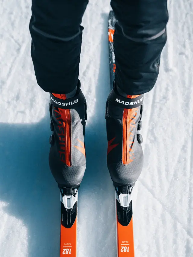 Madshus Race Pro BOA Skate 39 Perfekt skisko til den aktive 