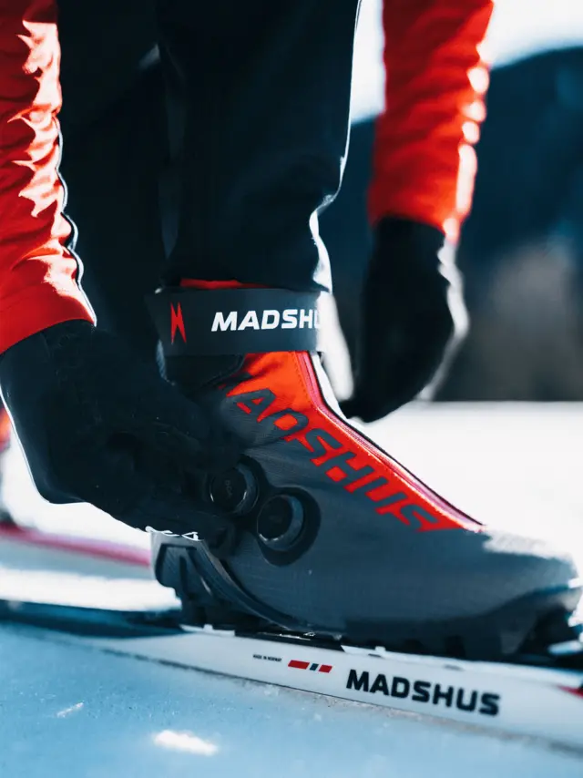 Madshus Race Pro BOA Skate 37 Perfekt skisko til den aktive 