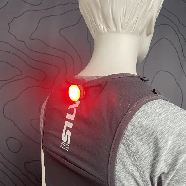 Silva Smini Hodelykt perfekt balanse mellom vekt og lysstyrke 