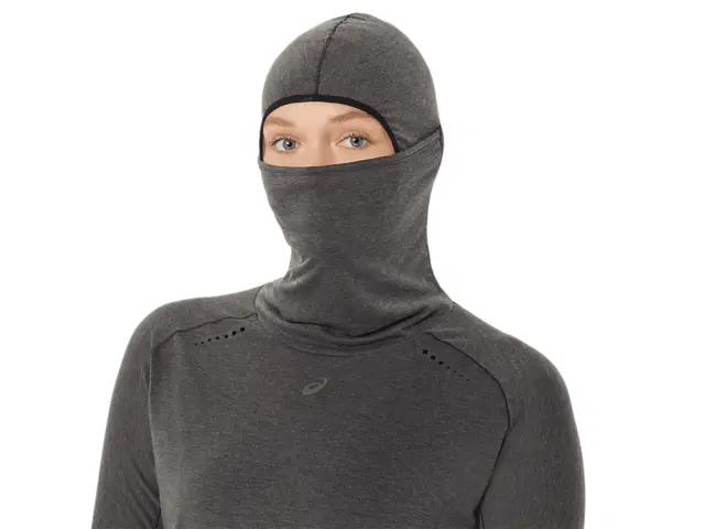 Asics W Metarun LS Trøye M Perfekt på kalde og sure dager-BLACK 