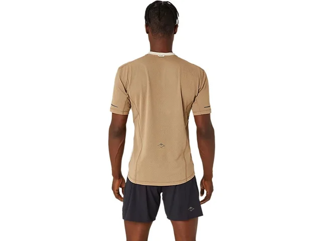 Asics Herre Fujitrail SS Trøye S Komfortabel løpetrøye i Feagr/Pepper 