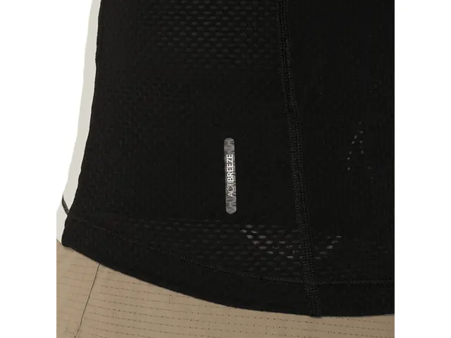 Asics Dame Fujitrail SS Topp XS OATMEAL/PERFORMANCE BLACK 