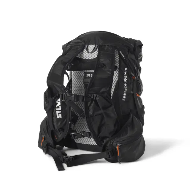 Silva Strive Mountain Pack 17+3 XS/S God lagringsplass til lengre turer 
