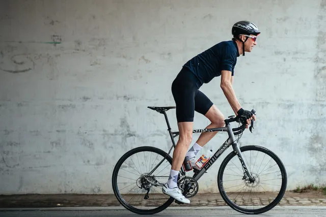 Craft Herre Core Essence Bib Shorts S Funkjsonell bib shorts, Black 