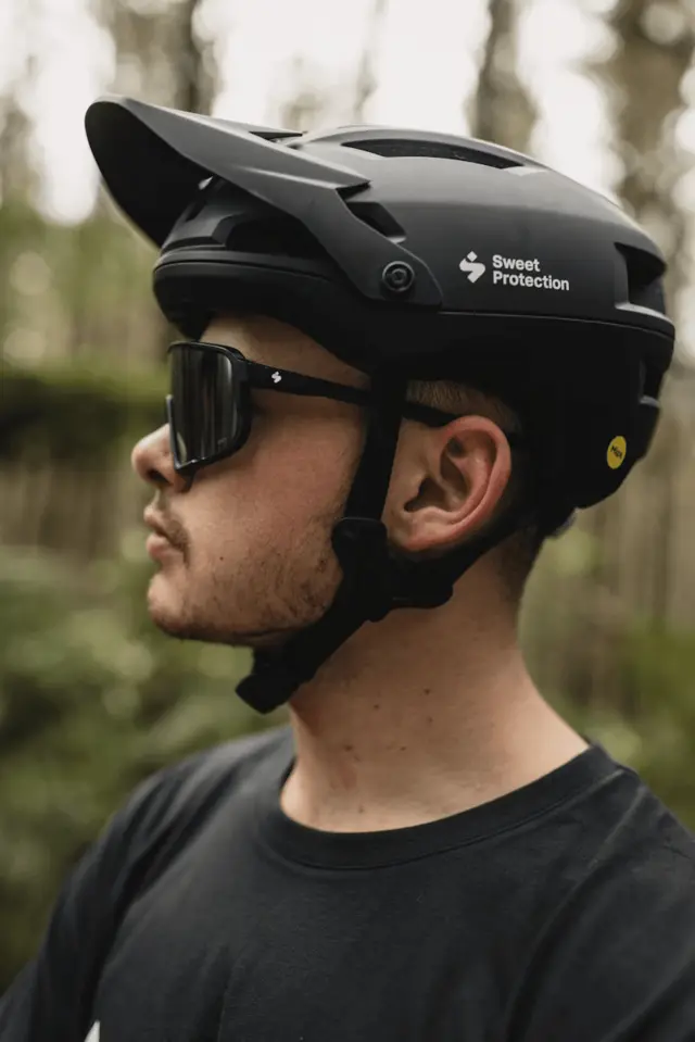 Sweet Primer Mips Hjelm M/L Komfort, Passform og ventilasjon, MBLCK 