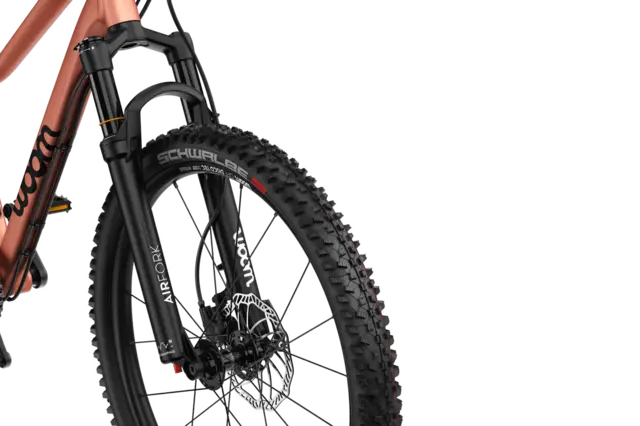 Woom 5 Off Air 24" Barnesykkel 7-11 år Lett terrengsykkel til jr m. demper Copp 