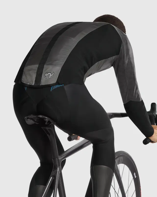 Assos Equipe RS Alleycat Clima C.Targa L Lett sykkeljakke med membran - Black 