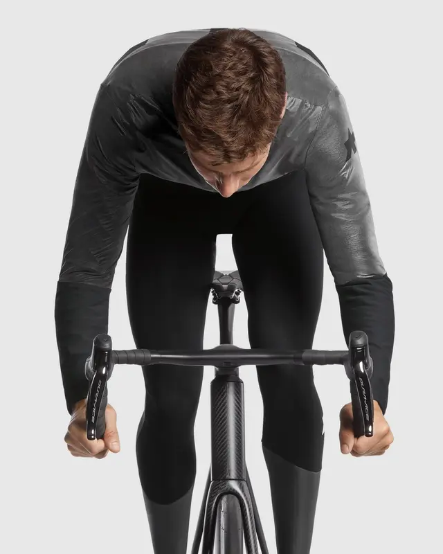 Assos Equipe RS Alleycat Clima C.Targa L Lett sykkeljakke med membran - Black 