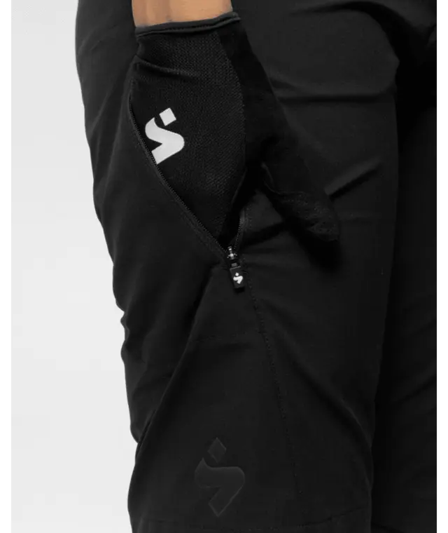 Sweet Dame Shorts Hunter Slashed M Lett og slitesterk sykkelshorts - Black 