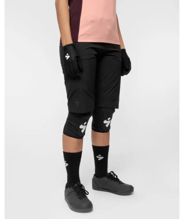 Sweet Dame Shorts Hunter Slashed M Lett og slitesterk sykkelshorts - Black 