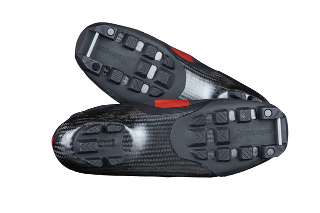 Madshus Redline Classic Langrennsko 40 Racing World Cup klassiskstøvel 22/23 