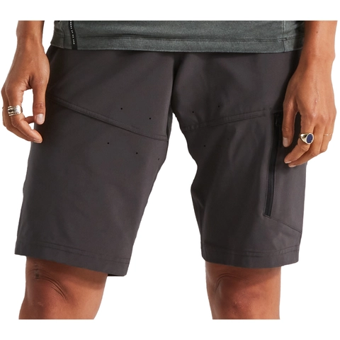 Specialized Dame Shorts Trail Cargo Stisykkelshorts til dame Charcoal