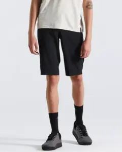 Specialized Shorts Trail Cordura 34 Lett og slitesterk MTB shorts Black