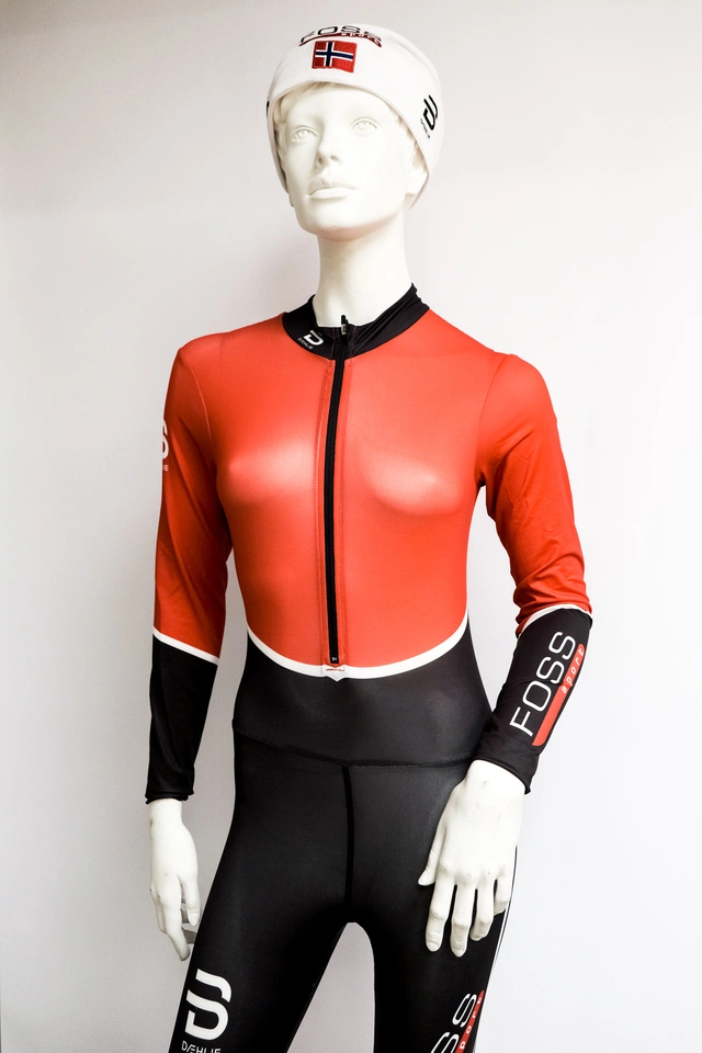 FOSS Sport Racingdress Hel Dame M Dæhlie Racesuit med FOSS Sport logo 