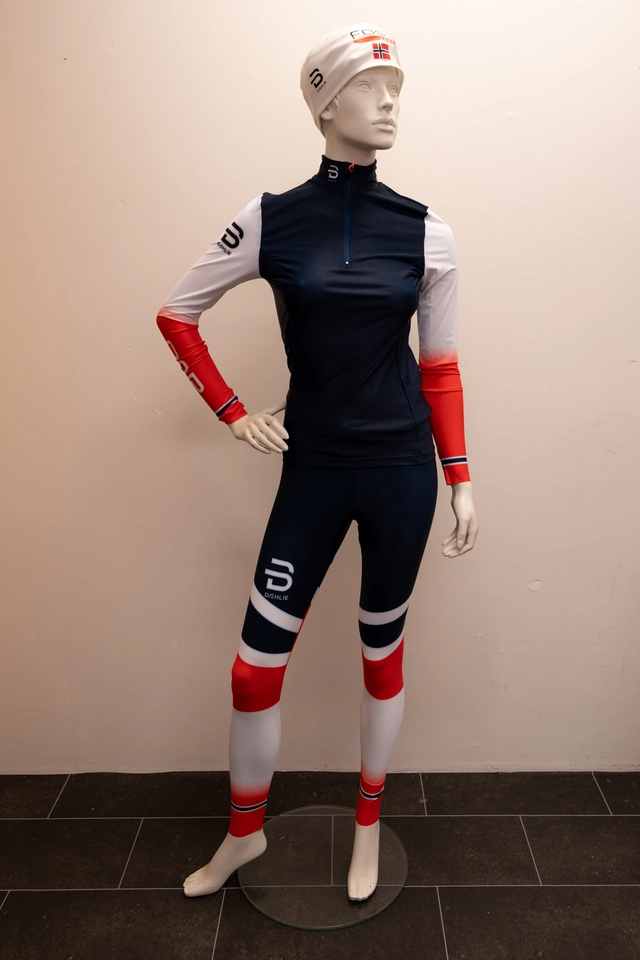 Dæhlie Racesuit Nations 2-Piece Wmn L 2-Delt racingdress til dame M/NOR Logo 